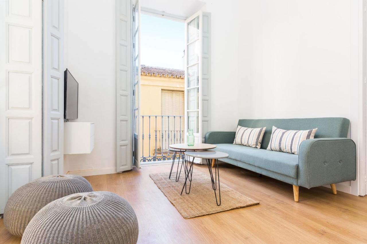 מאלגה Suite Homes Apartamentos Plaza De La Merced מראה חיצוני תמונה